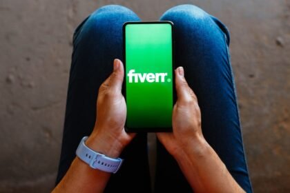 Top 5 Fiverr Alternatives for Freelancers