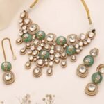 Choker or Long Necklace? Indian Kundan Jewelry Gives You Both Options