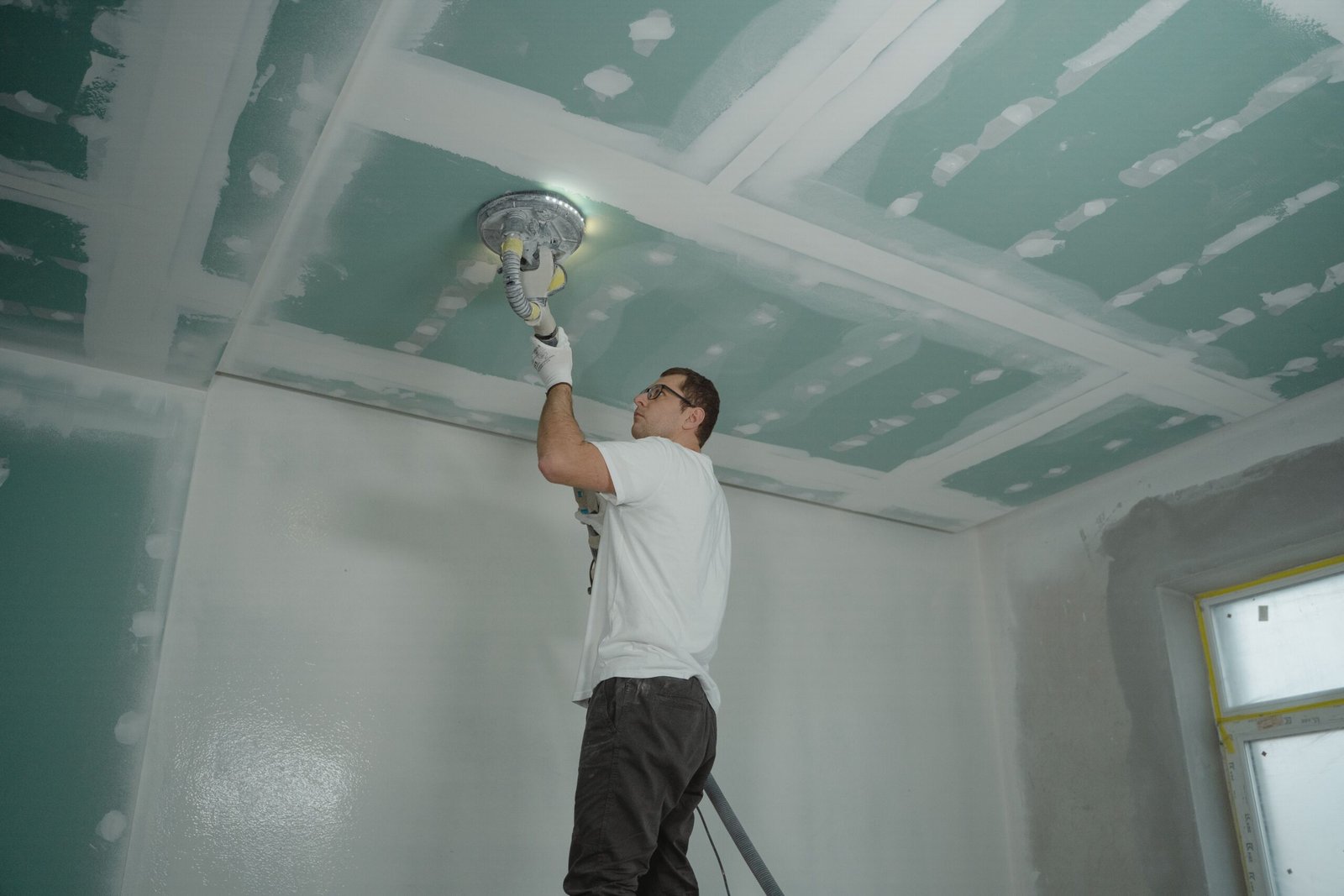 Drywall Corner Box: Achieving Cleaner and More Consistent Inside Corners